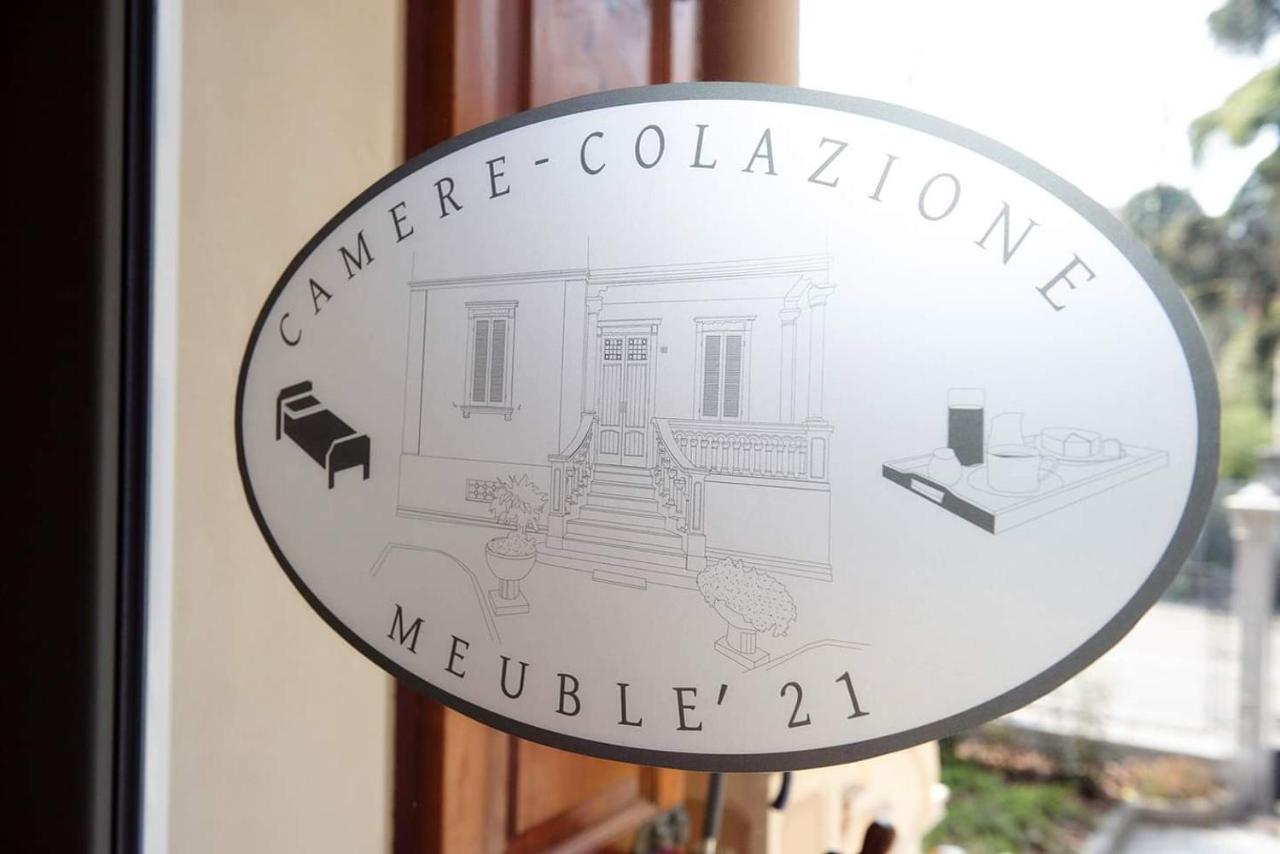 Meuble' 21 Di Anna Hotel Reggio Emilia Exterior photo