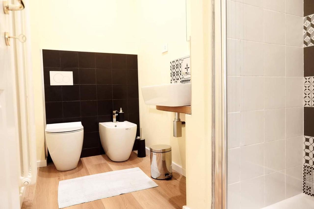 Meuble' 21 Di Anna Hotel Reggio Emilia Exterior photo